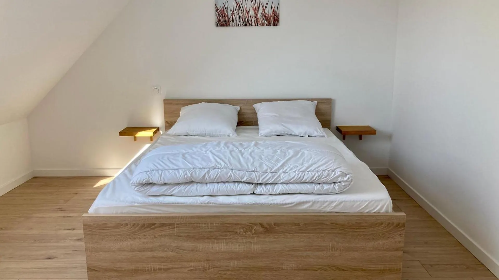 700M De La Plage, Maison Neuve Penestin 0*,  France